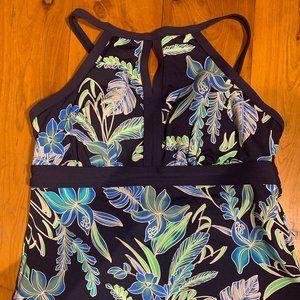 Complete THREE piece Lands' End swim set!